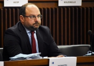 Scuola: Moretti (Pd), nessuna discriminazione per i bambini stranieri