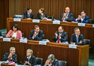 Regione: Gruppo Pd, l’ottusa rincorsa del welfare padano porterà altri problemi