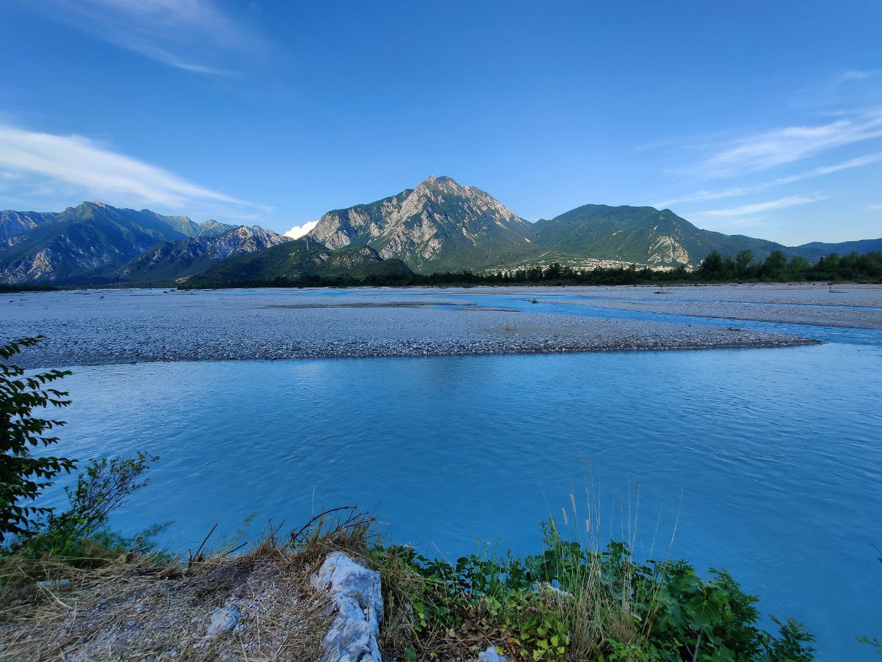 photo5787297389038647810