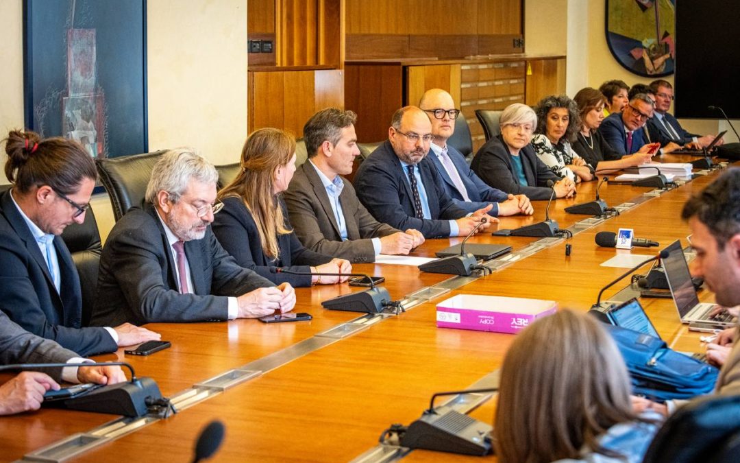 Crisi Fvg: Opposizioni, Fedriga sceglie ancora di fuggire